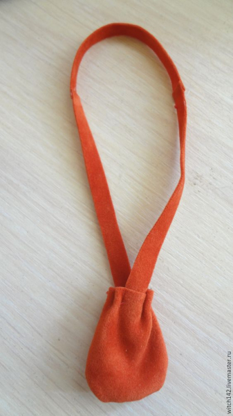 Шьем своими руками карманного зверька Мышонка-почтальона