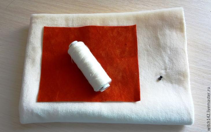 Шьем своими руками карманного зверька Мышонка-почтальона