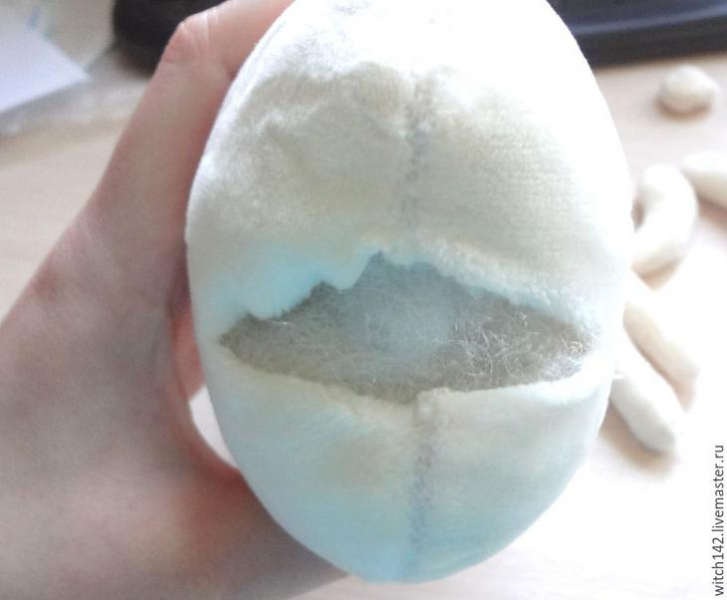 Шьем своими руками карманного зверька Мышонка-почтальона