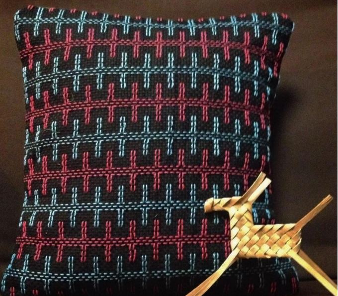 Шведская вышивка или плетение. Удивительные орнаменты простыми стежками