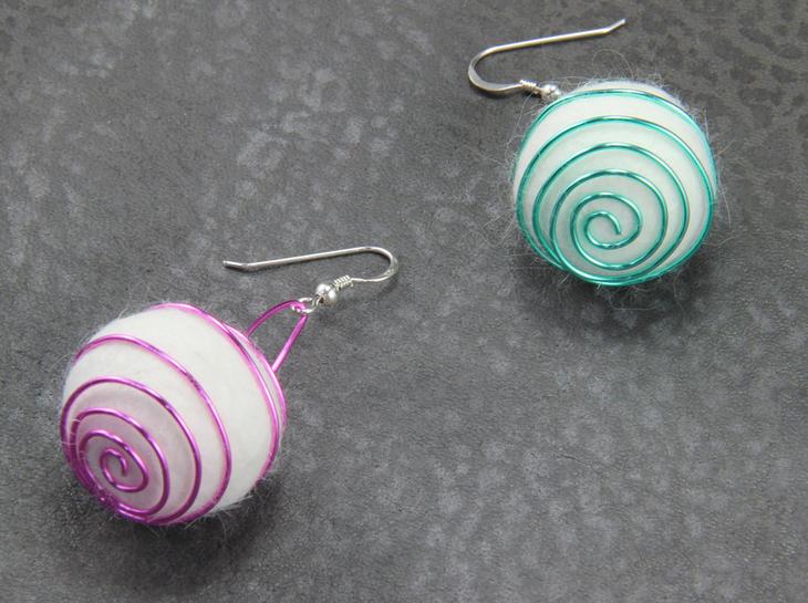 Украшения из шерсти кота