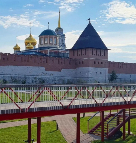 «Выходить за пределы центра страшно»: разгромный отзыв об отдыхе в Туле