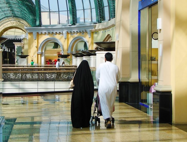 11 «безобидных» вещей гардероба, которые под запретом в других странах