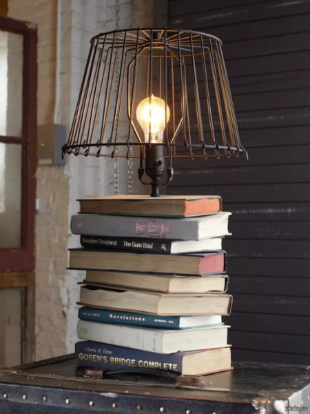 17 оригинальных идей, как с помощью ненужных книг создать стильный интерьер