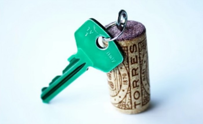 20 примеров полезного применения винных пробок