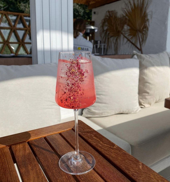 «Не вернемся и вам не советуем»: отрицательный отзыв об отеле в Сочи