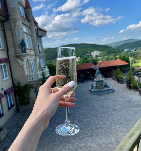 «Отель испортил впечатление об этом месте»: отзыв об отдыхе в Абрау-Дюрсо