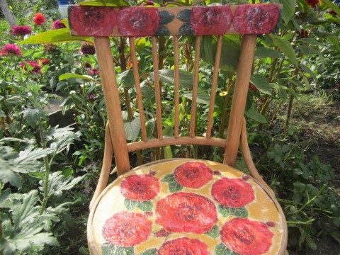 Вторая жизнь старых стульев