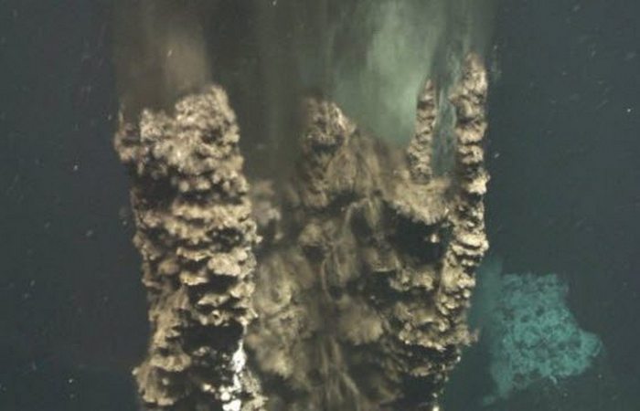 10 невероятных вещей, которые были обнаружены в океанских глубинах