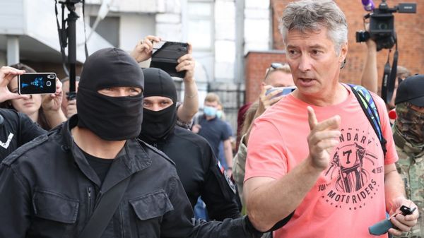 Евгений Ройзман задержан за "дискредитацию" армии. Что известно