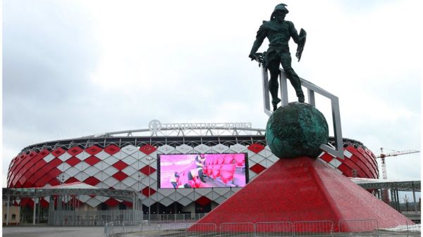 Леонид Федун уходит с поста президента "Спартака". Он продал клуб "Лукойлу"