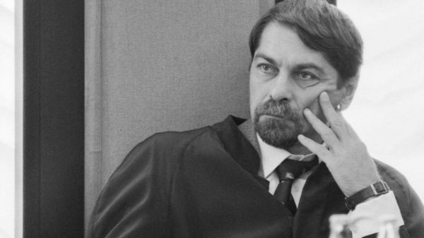 Судья, который шел против системы. Кем был Анатолий Кононов для российского КС