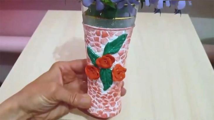 Декор стакана при помощи скорлупы