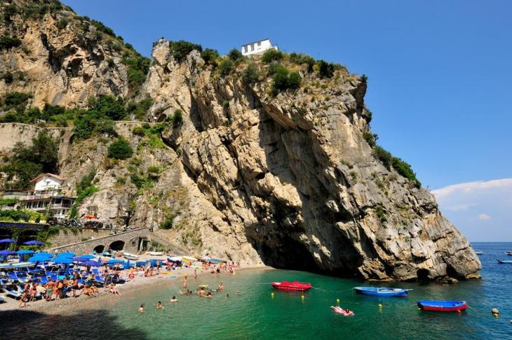 Крошечные и уютные поселения в разных точках мира