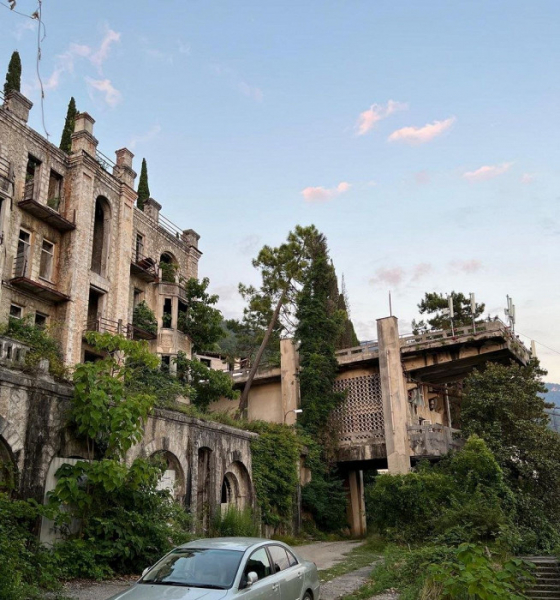 «Лучший отель среди худших»: отзыв об отдыхе в Абхазии по «смешной цене»