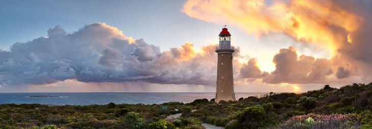 Маяки &mdash; путеводные огни для кораблей