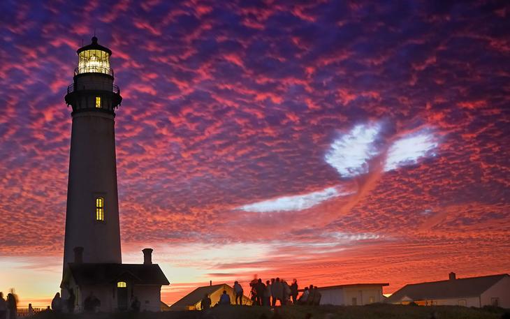 Маяки &mdash; путеводные огни для кораблей