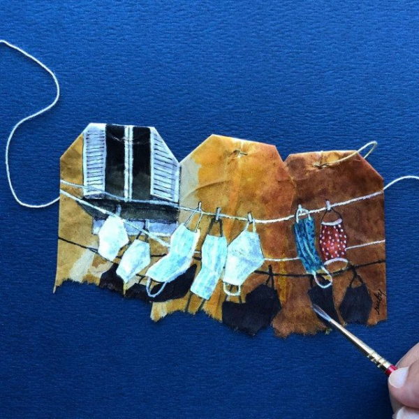 Миниатюрные картины на использованных чайных пакетиках