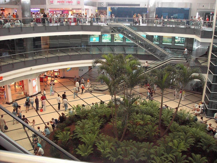 «Не те самолеты и не тот уровень сервиса»: отзыв об «адской дороге» в Турцию и обратно