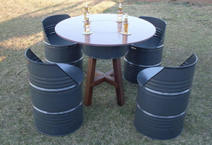 Необычное применение металлических бочек на даче: идеи, фото, краткое описание