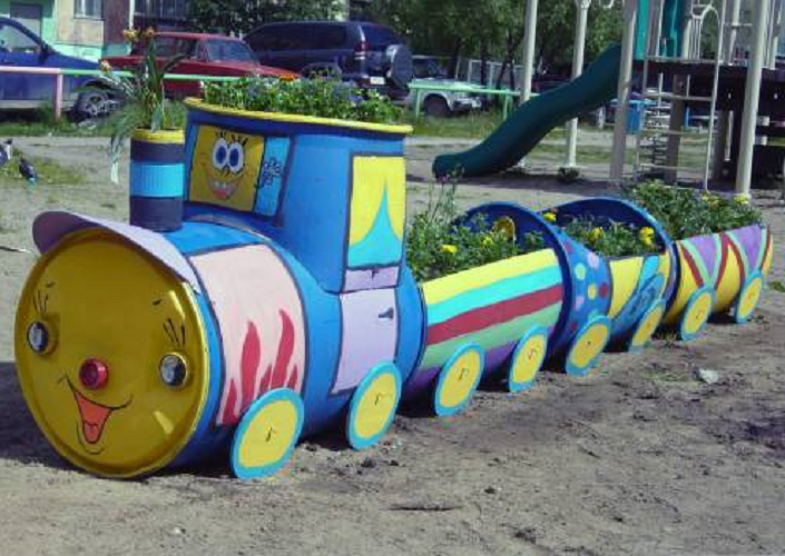 Необычное применение металлических бочек на даче: идеи, фото, краткое описание