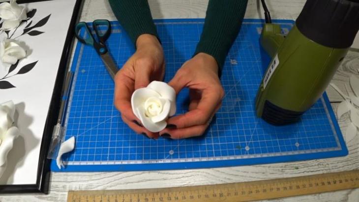 Объёмная картина из простых материалов