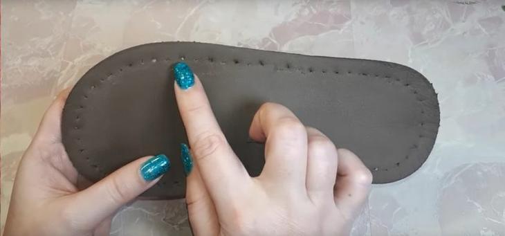 Плюшевые тапочки своими руками