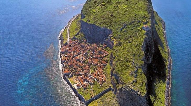 Рай для интровертов: 9 поселений планеты, надёжно скрытых от внешнего мира