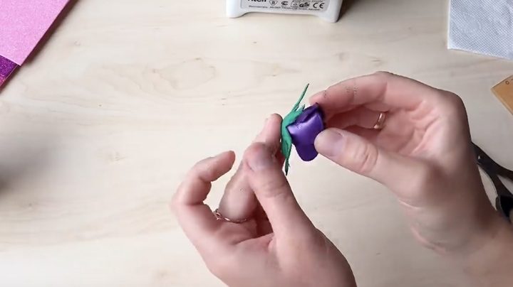 Розы из фоамирана