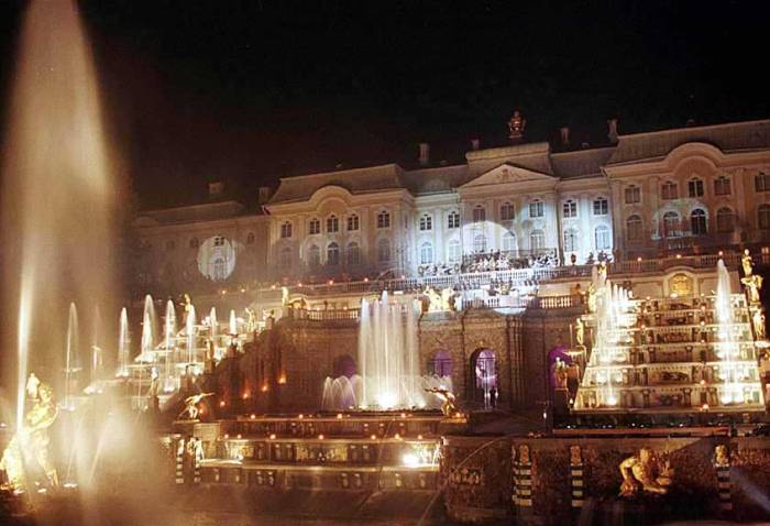 Секреты Петергофа: как создавалась российская «столица фонтанов»