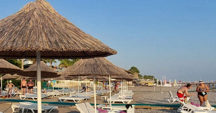 «Тут по всем пунктам минус»: отрицательный отзыв об отдыхе в премиум-отеле Турции