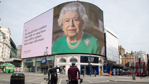 Королева Елизавета II: жизнь в фотографиях