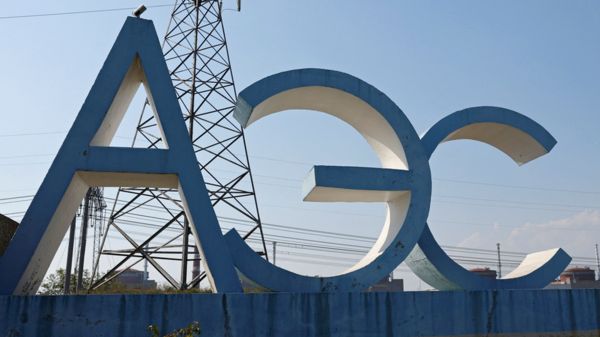 Инспекторы МАГАТЭ посетили Запорожскую АЭС. Утром вокруг станции усилились бои