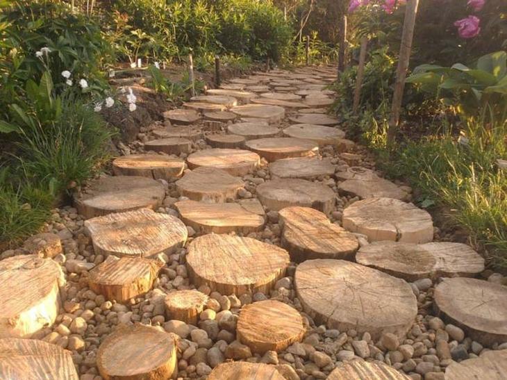 Как сделать деревянную садовую дорожку своими руками