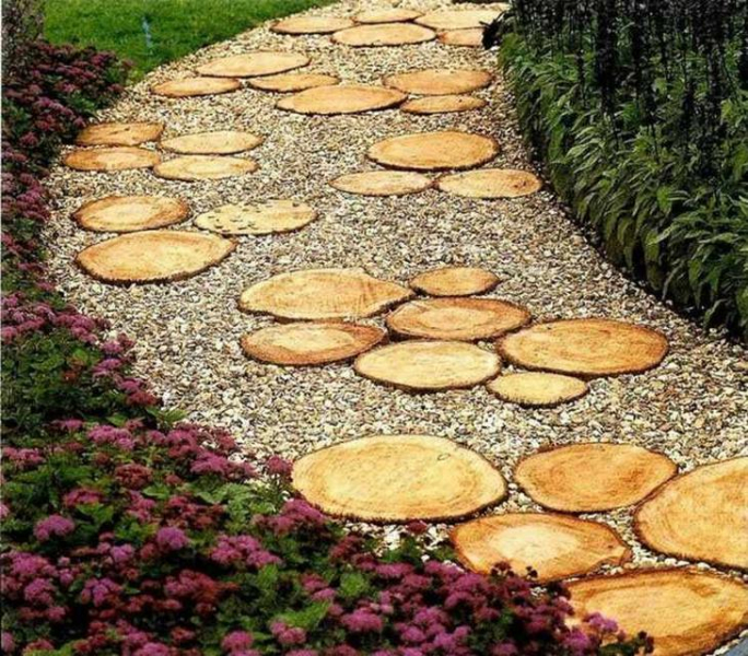 Как сделать деревянную садовую дорожку своими руками