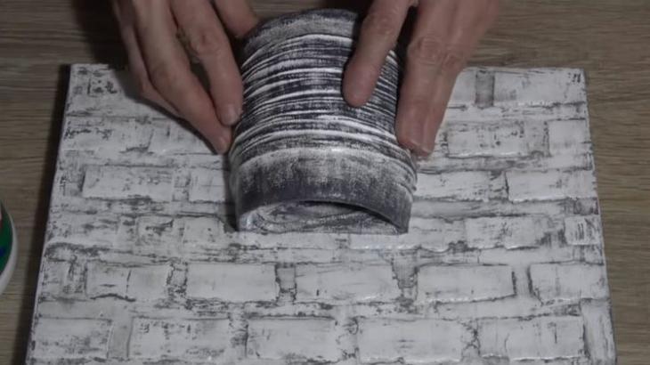 Необычное панно из простых материалов