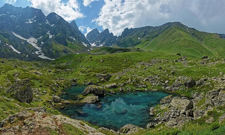 Пять несложных горных маршрутов Грузии