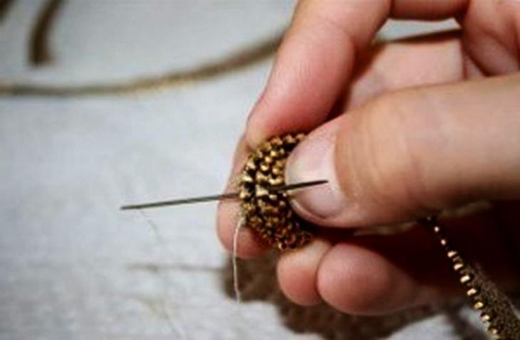 Поделки из молнии своими руками: делаем украшения, игрушки и элементы декора