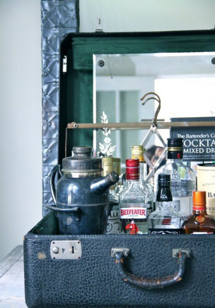 Винтажный чемодан в интерьере