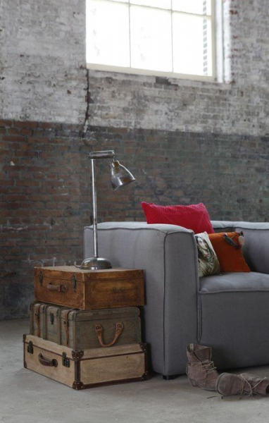 Винтажный чемодан в интерьере