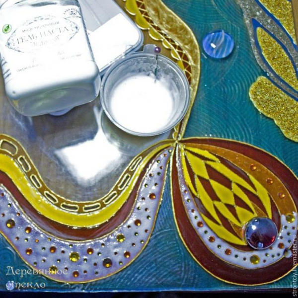 Витражная картина на стекле