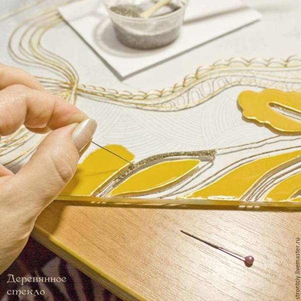 Витражная картина на стекле