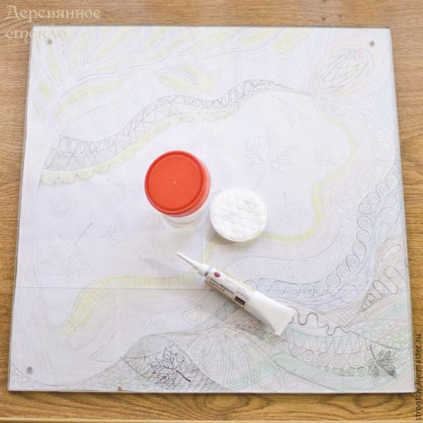 Витражная картина на стекле