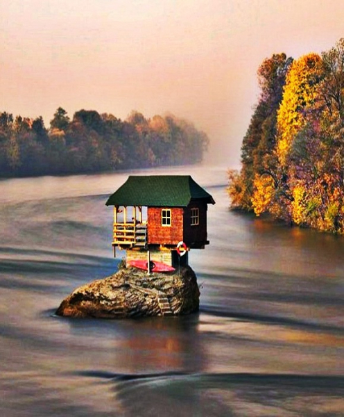 10 уединенных и сказочных домиков, где можно побыть наедине с собой