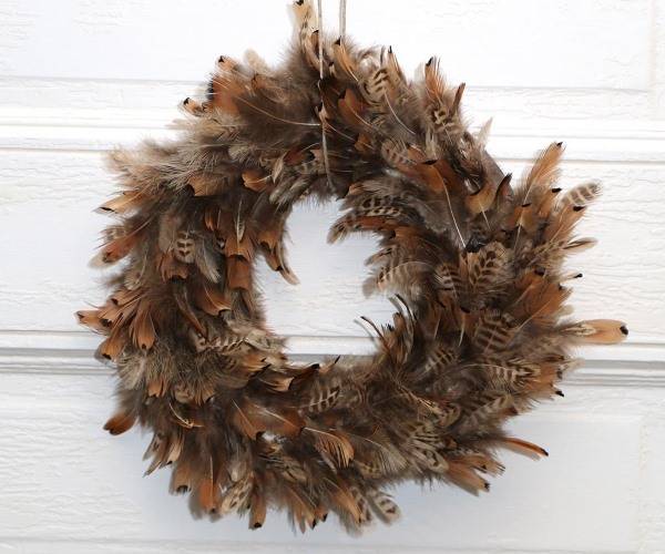 30 идей как сделать осенний венок своими руками — из листьев, шишек и других материалов