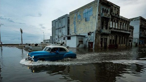 Ураган "Иэн": десятки погибших и 40 млрд ущерба, часть США и Куба без света