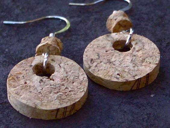 Интересные штучки из винных пробок своими руками