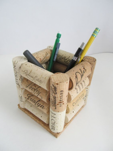Интересные штучки из винных пробок своими руками