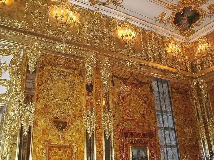 Янтарная комната: потерянный символ русско-германских отношений