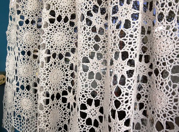 Как связать штору крючком: популярные техники для начинающих